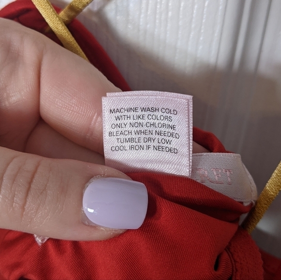 Y2K Victoria's Secret Rare Sexy Red Bodycon Keyhole Dress Gold Straps Size XS - Picture 10 of 10